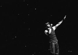 Jay-Z si esibirà all'halftime show del Super Bowl 2027