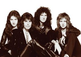 Queen, escono due edizioni speciali di "A day at the races"