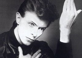 David Bowie, nel 2027 uno show lo farà rivivere sul palco