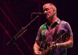 Josh Homme: "Suonavamo dopo Tom Waits, non avevamo scampo"