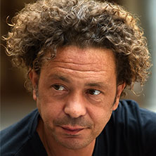 Di qua dall'infinito