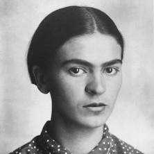 FRIDA KAHLO. Una vita per immagini