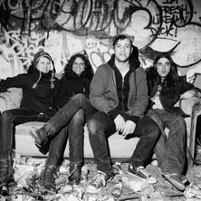 Lee Bains III & The Glory Fires