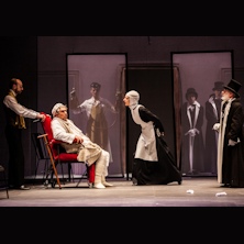 Il malato immaginario - regia Andr&eacute;e Ruth Shammah