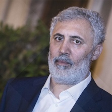 Momenti di trascurabile (in)felicit&agrave;