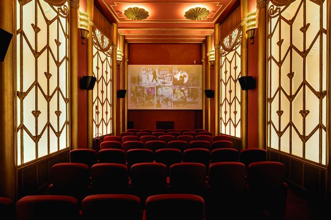 
FELLINIANA- Ferretti sogna Fellini