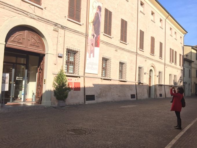 Palazzo Romagnoli - ingresso