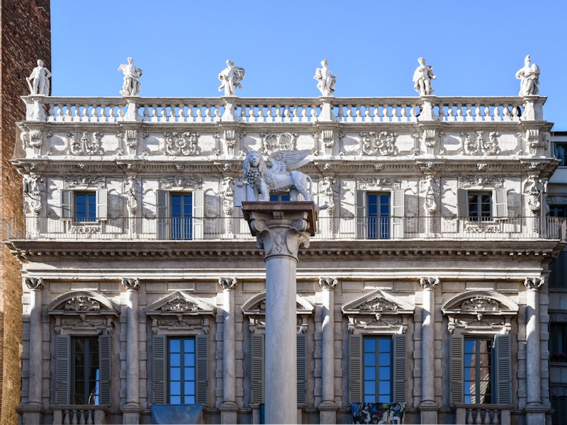 Palazzo Maffei - Facciata @Renato Begnoni 