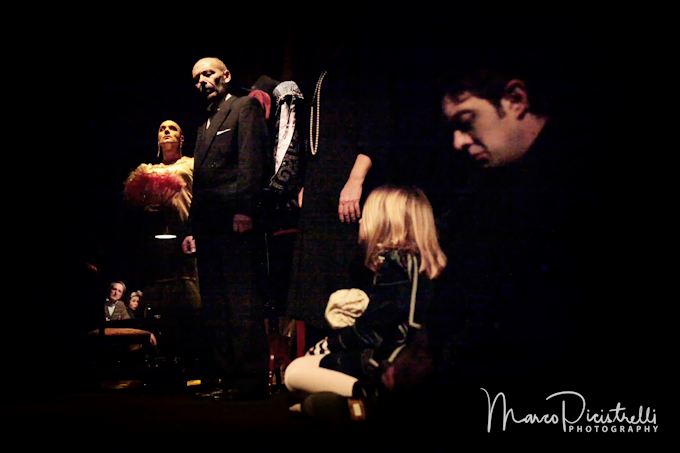 sei personaggi in cerca d'autore