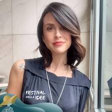 Stefania Andreoli - Desiderio o Dovere