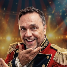 Cirque Du Cirill - di e con Gabriele Cirilli